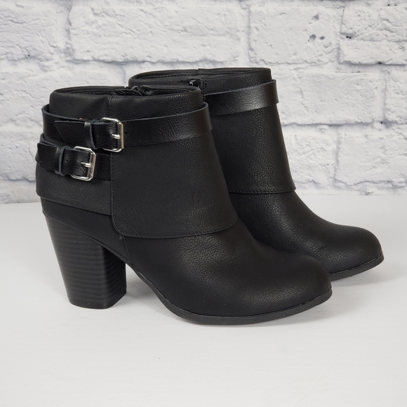 Madden Girl black booties - Picture 2 of 8